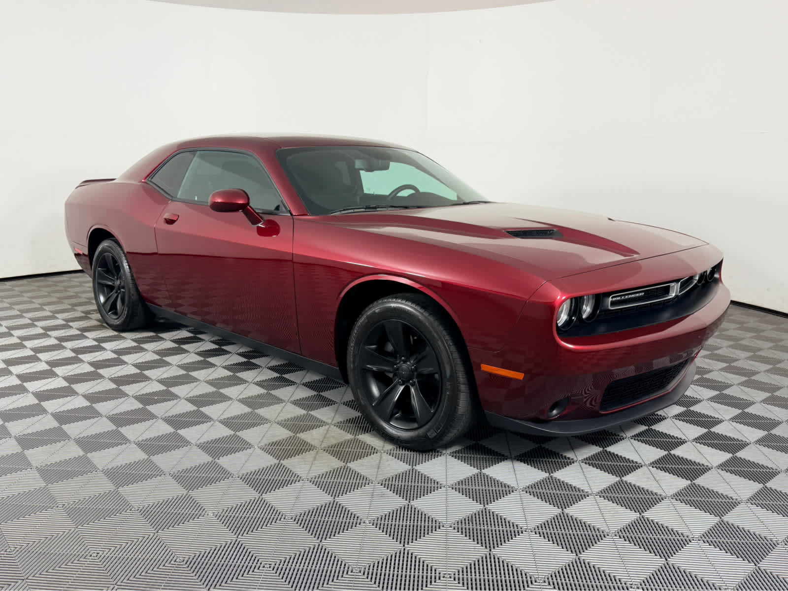Used 2020 Dodge Challenger SXT