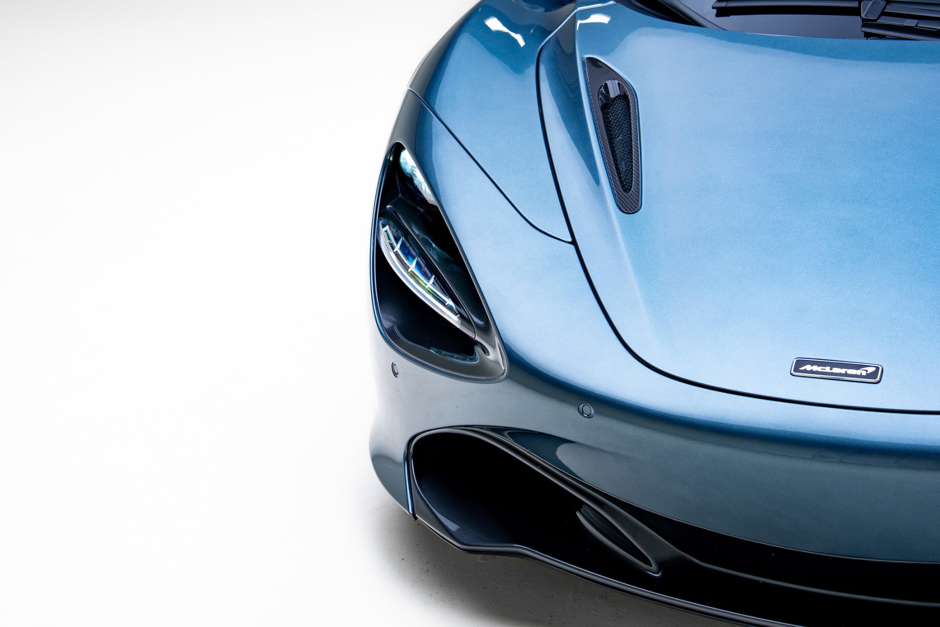 Used 2020 McLaren 720S Luxury photo 12