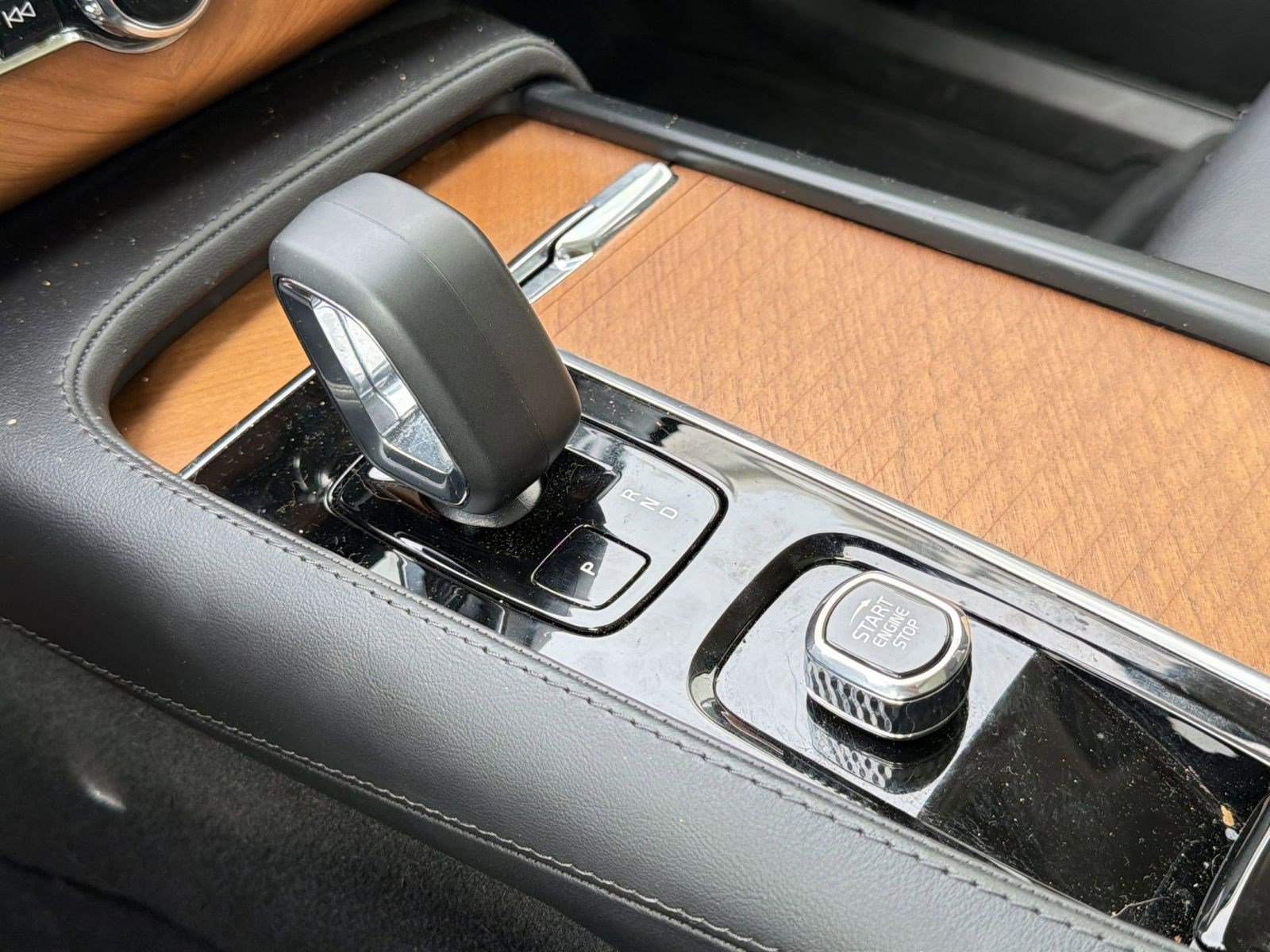 2024 Volvo Xc90 T8 Plus