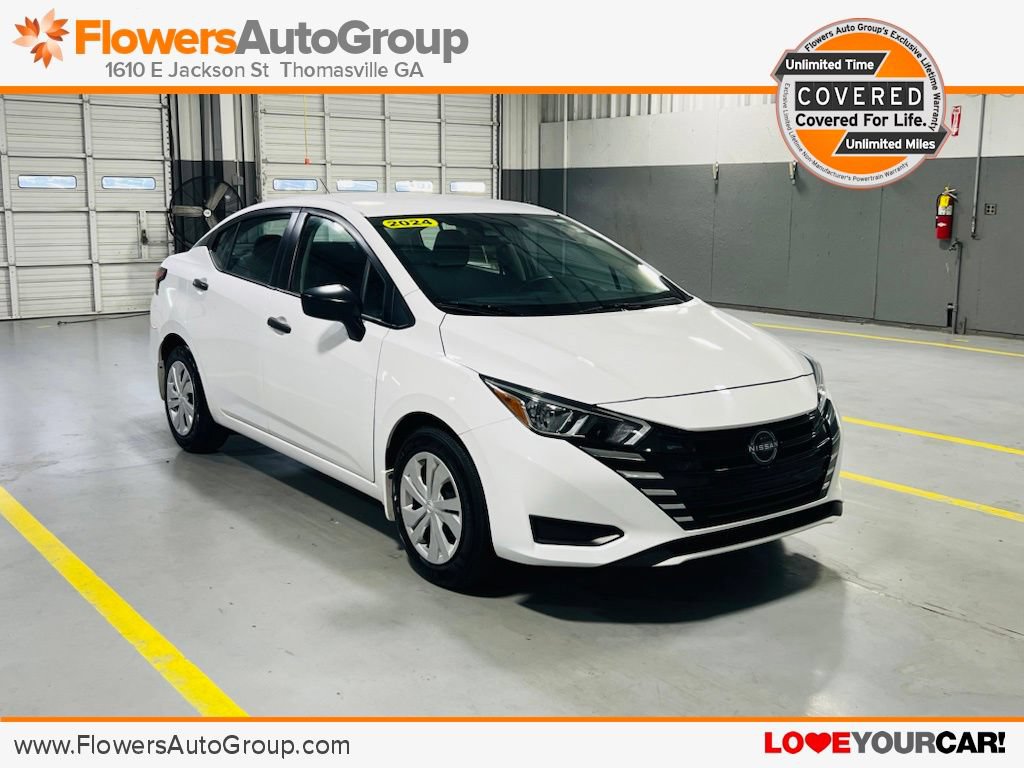 Used 2024 Nissan Versa S w/ Trunk Package