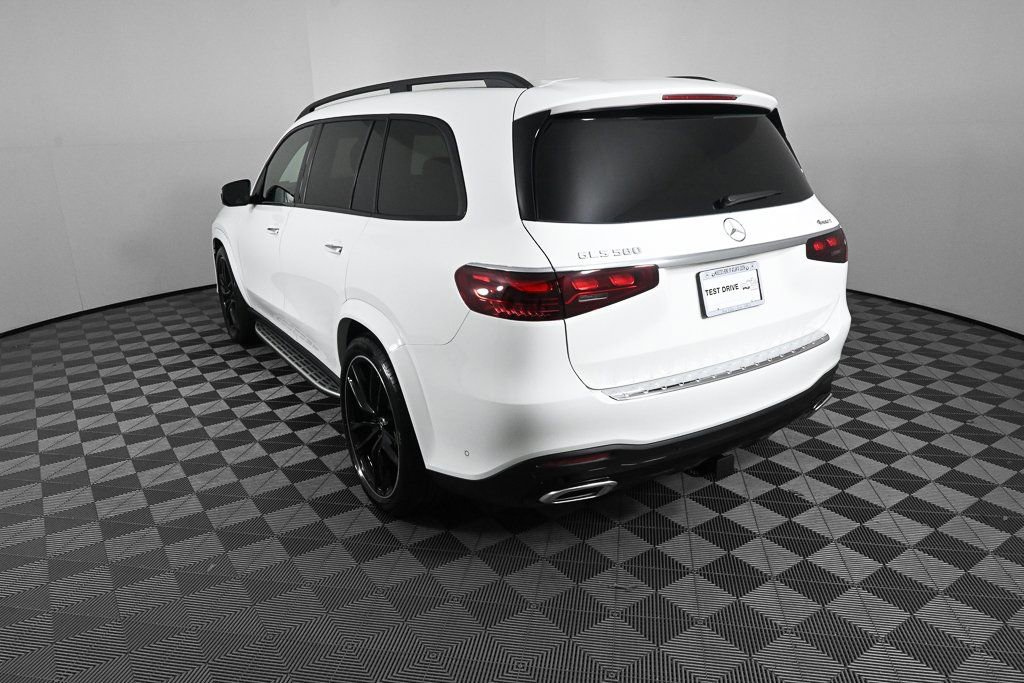 2026 Mercedes-Benz GLS 580 4MATIC
