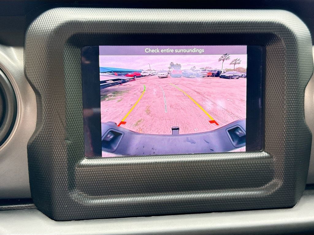 2022 Jeep Gladiator Sport