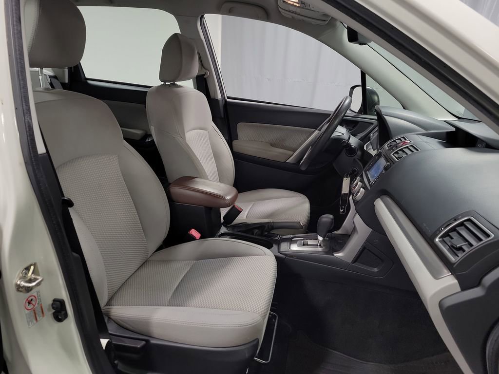 2017 Subaru Forester 2.5i