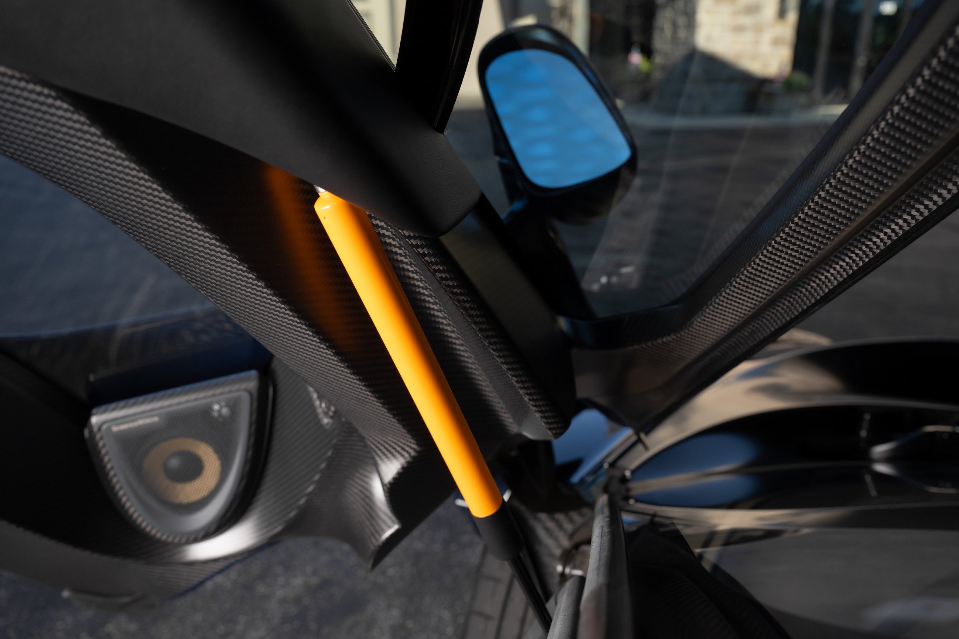 Used 2019 McLaren Senna photo 98