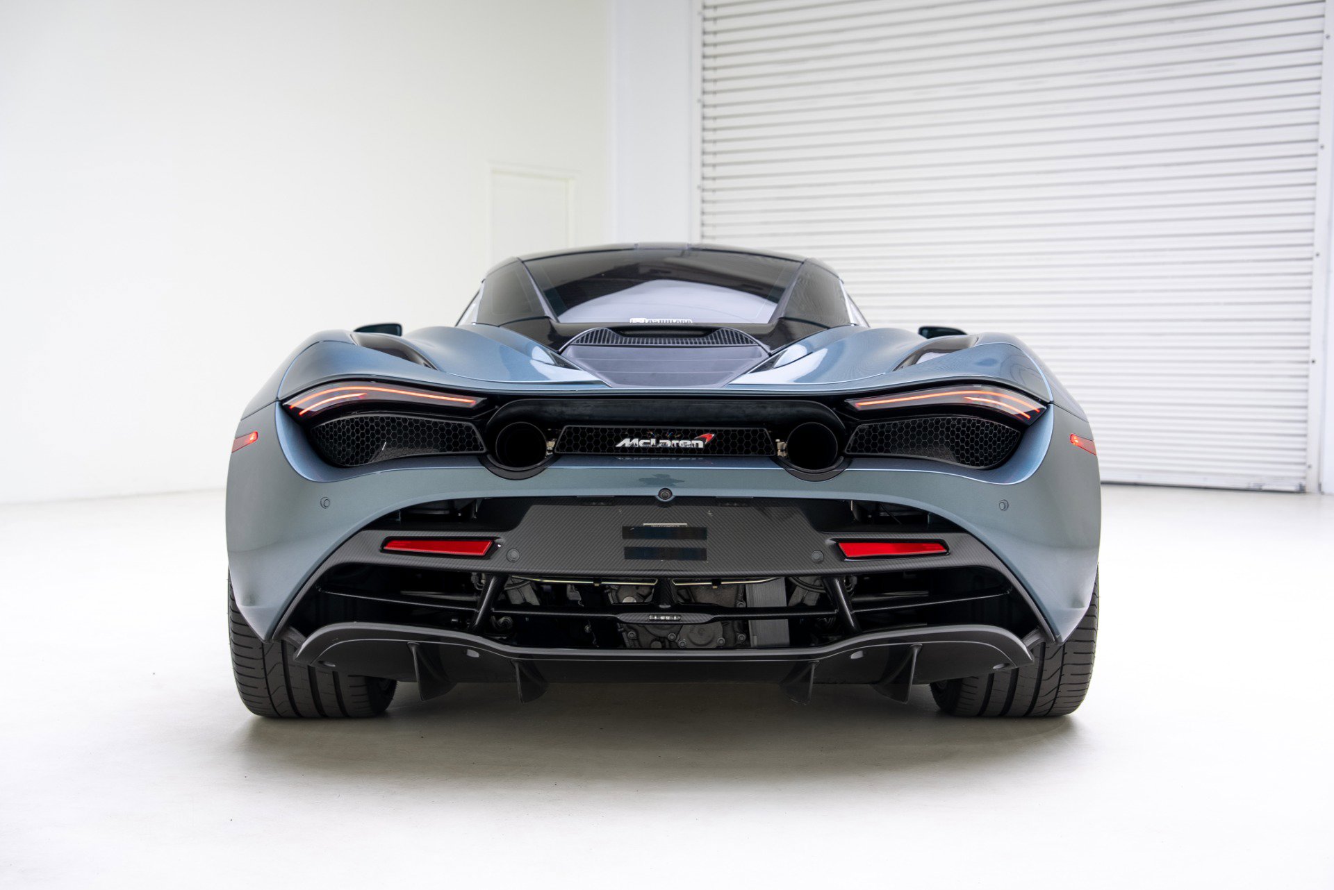 Used 2018 McLaren 720S Luxury photo 25