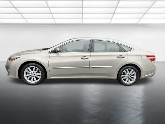 2014 Toyota Avalon XLE