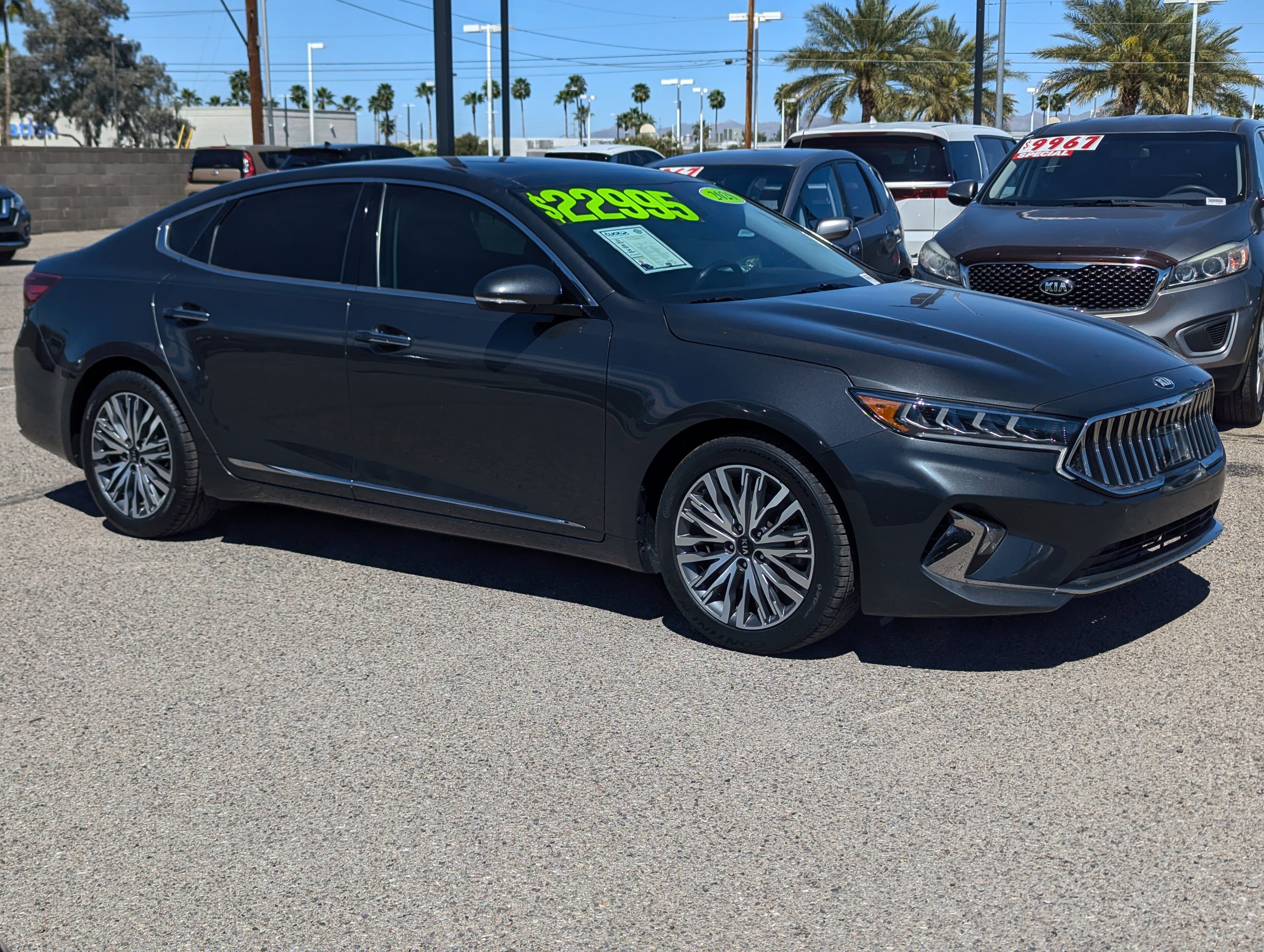 Certified 2020 Kia Cadenza Technology