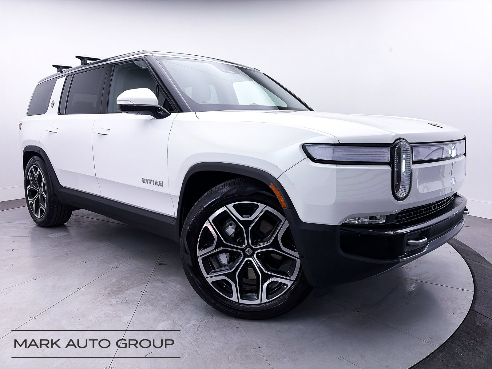 Used Rivian SUVs and Trucks for Sale Near Me in Phoenix, AZ