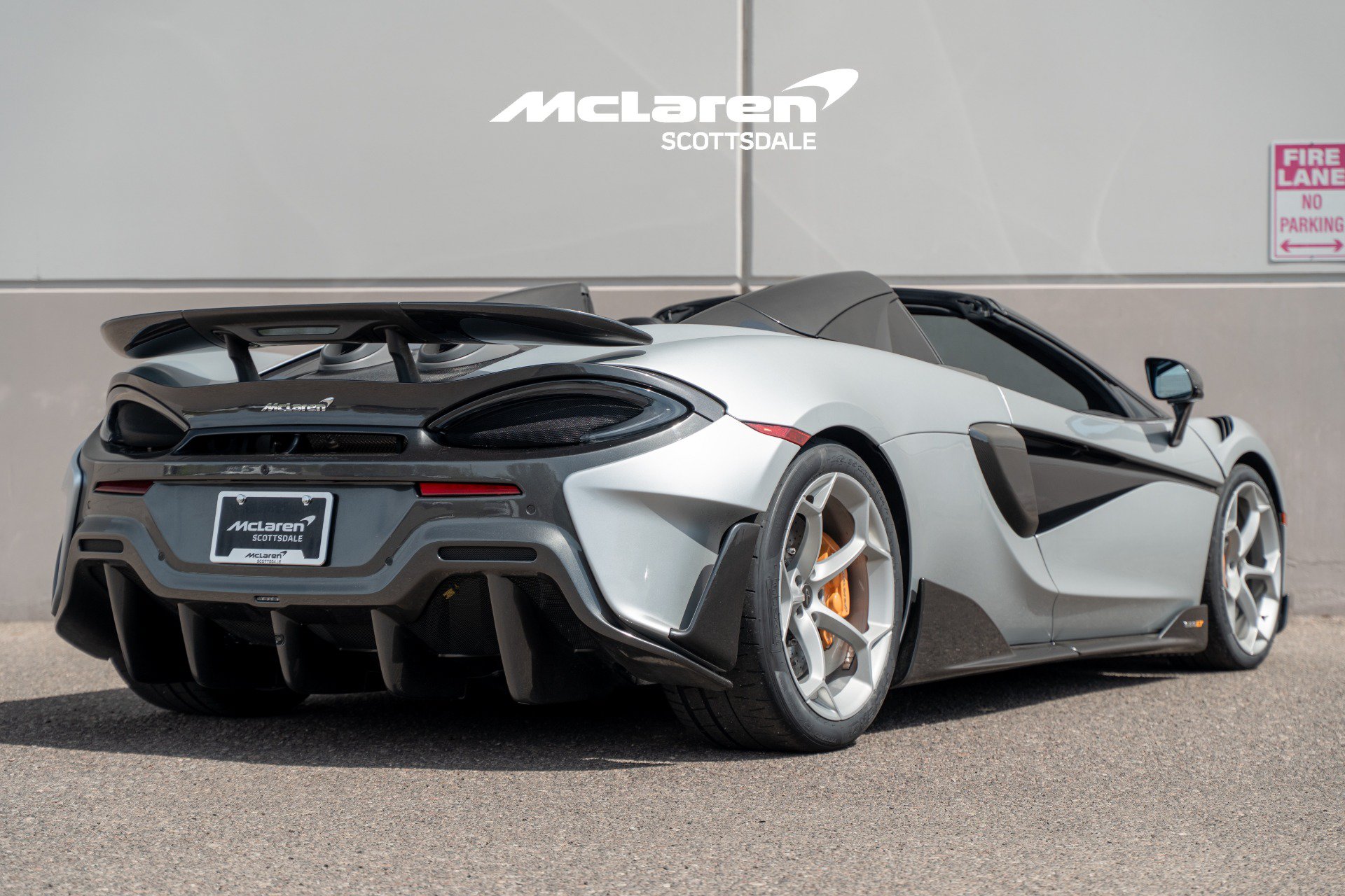 Used 2020 McLaren 600LT Spider photo 7