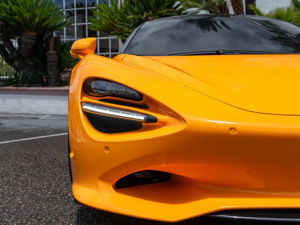 Used 2025 McLaren 750S photo 6