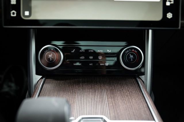 2023 Land Rover Range Rover Long Wheelbase Autobiography