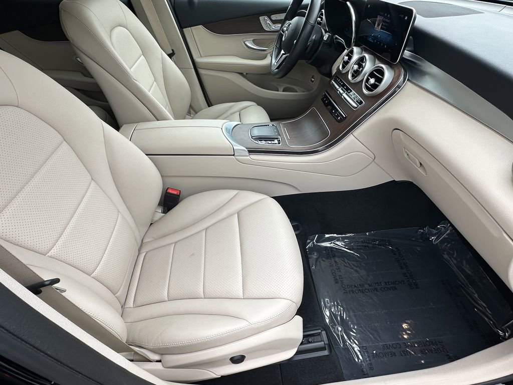 2022 Mercedes-Benz GLC 300 4MATIC