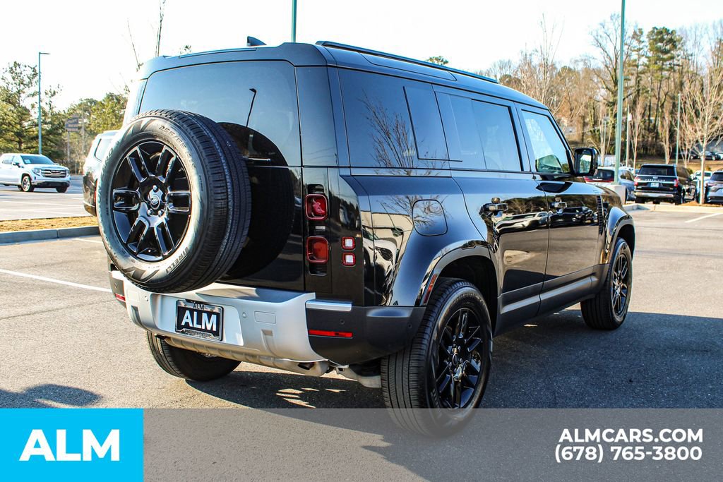 2025 Land Rover Defender 110 S