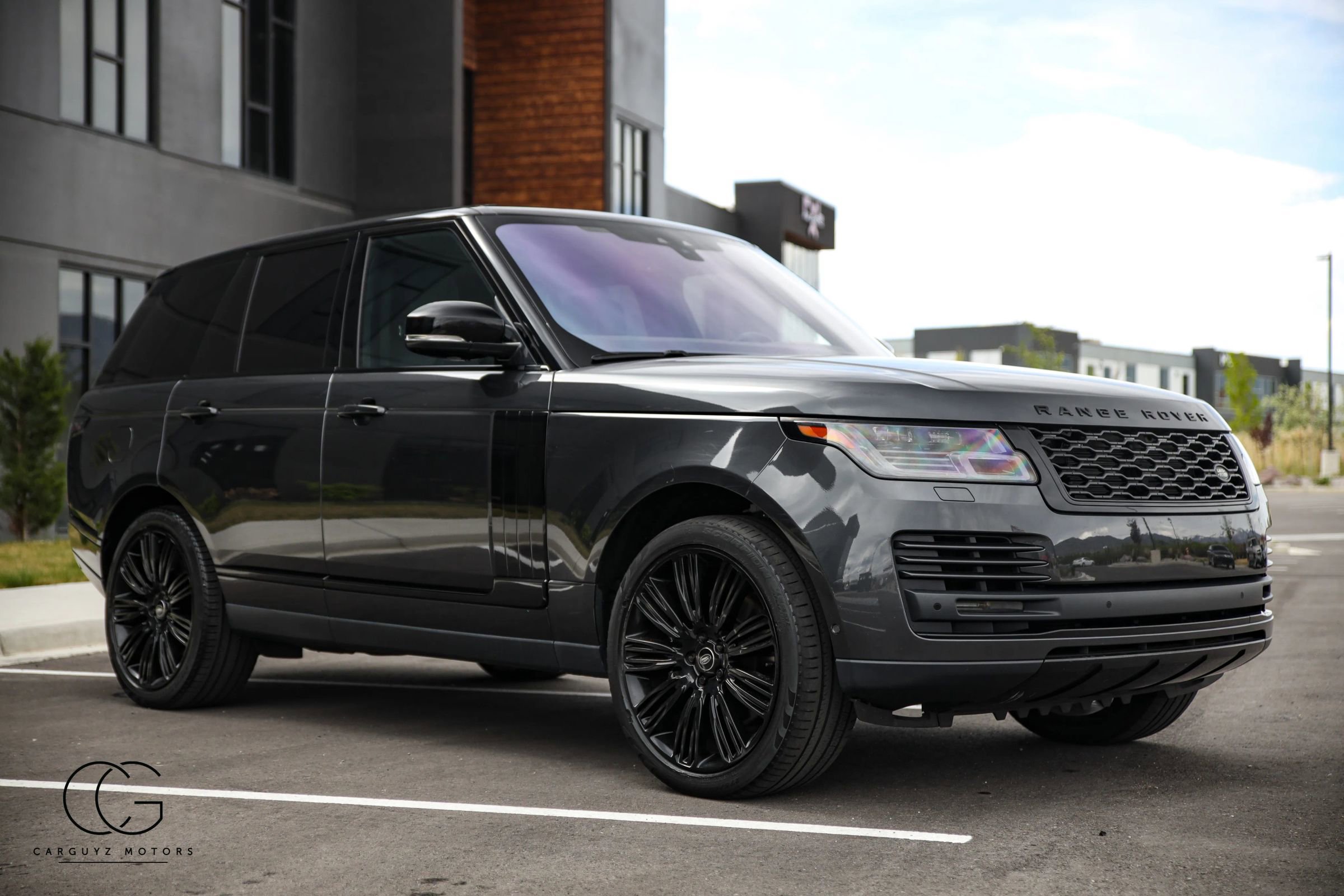 2022 Land Rover Range Rover P525 Westminster Edition