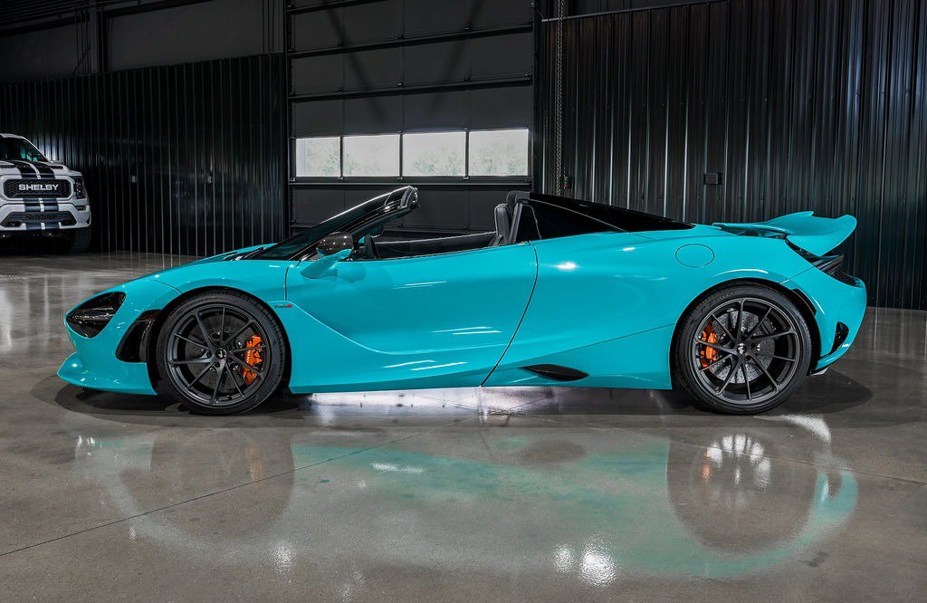 Used 2025 McLaren 750S Spider photo 26