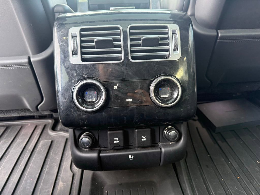 2021 Land Rover Range Rover P525 Westminster Edition LWB