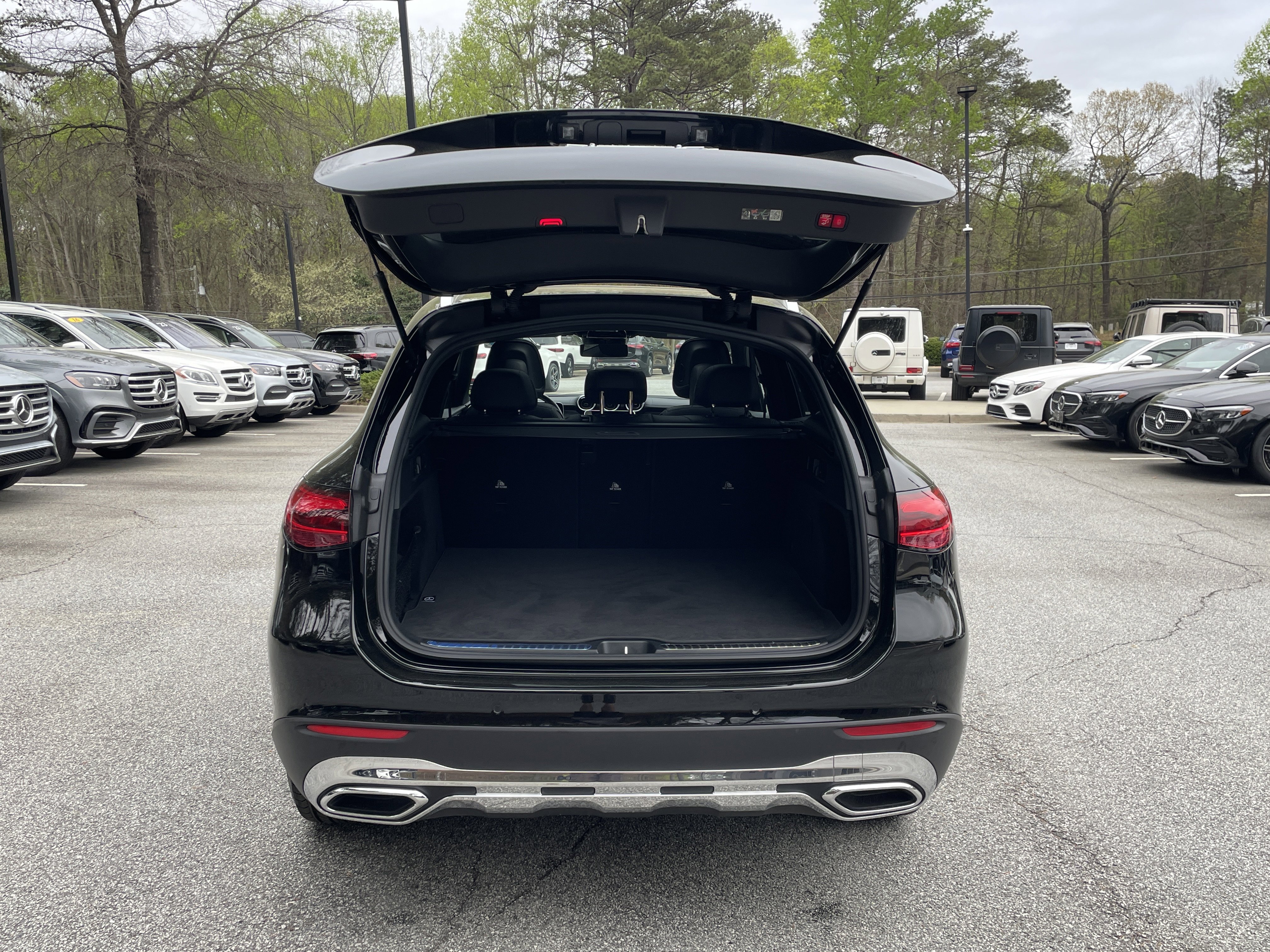 2025 Mercedes-Benz GLC 300 4MATIC