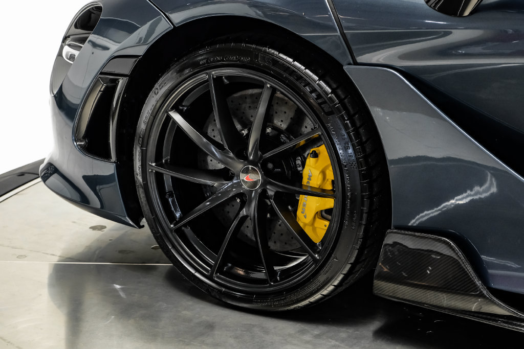 Used 2018 McLaren 720S Performance photo 43