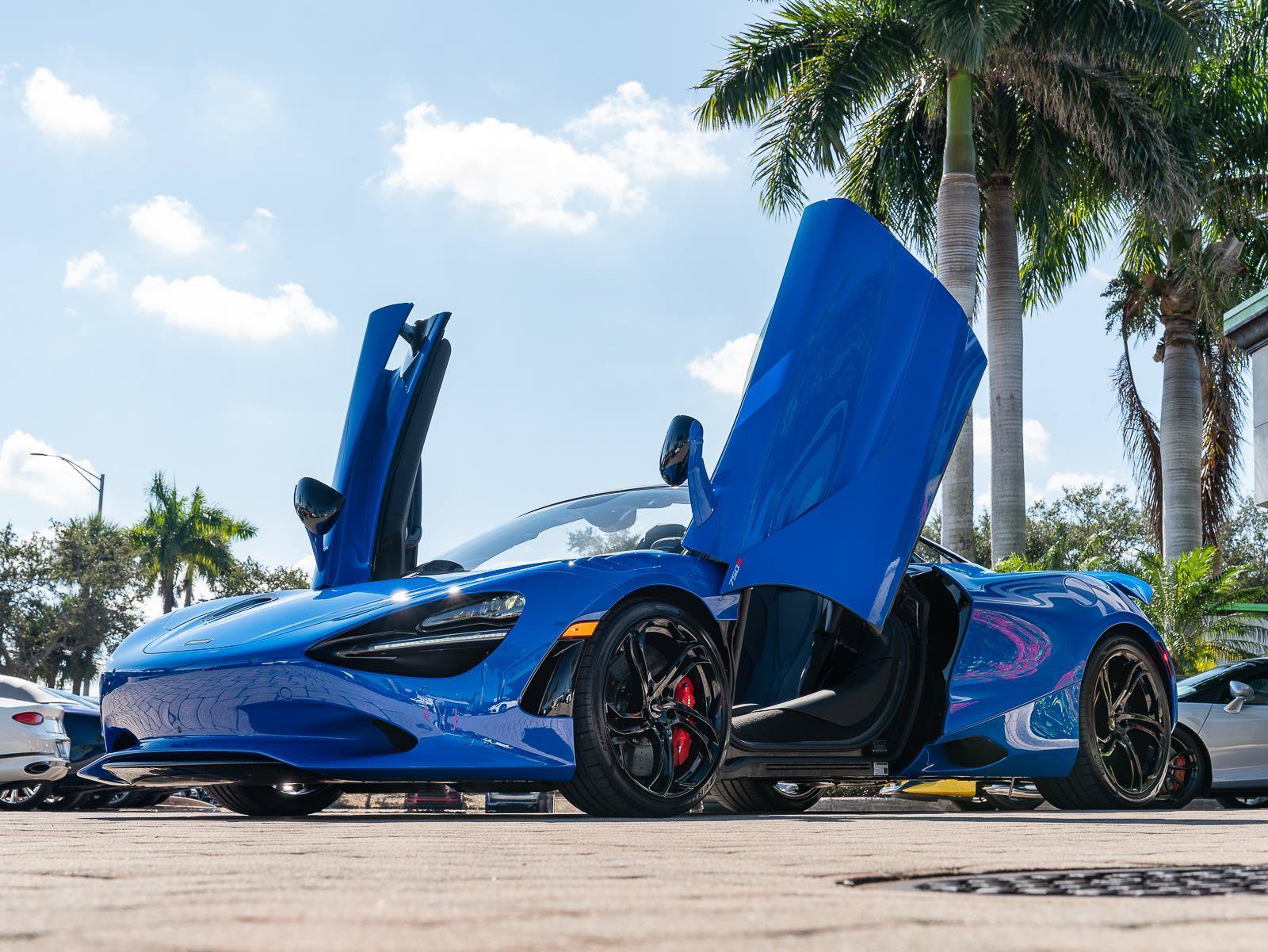 Used 2024 McLaren 750S Spider photo 7