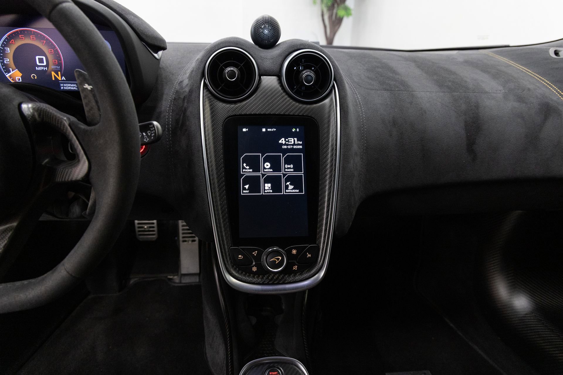 Used 2019 McLaren 600LT photo 15