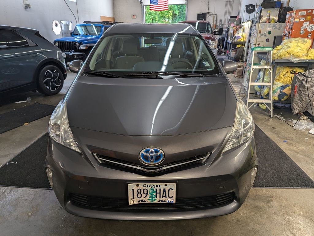 2014 Toyota Prius V Three