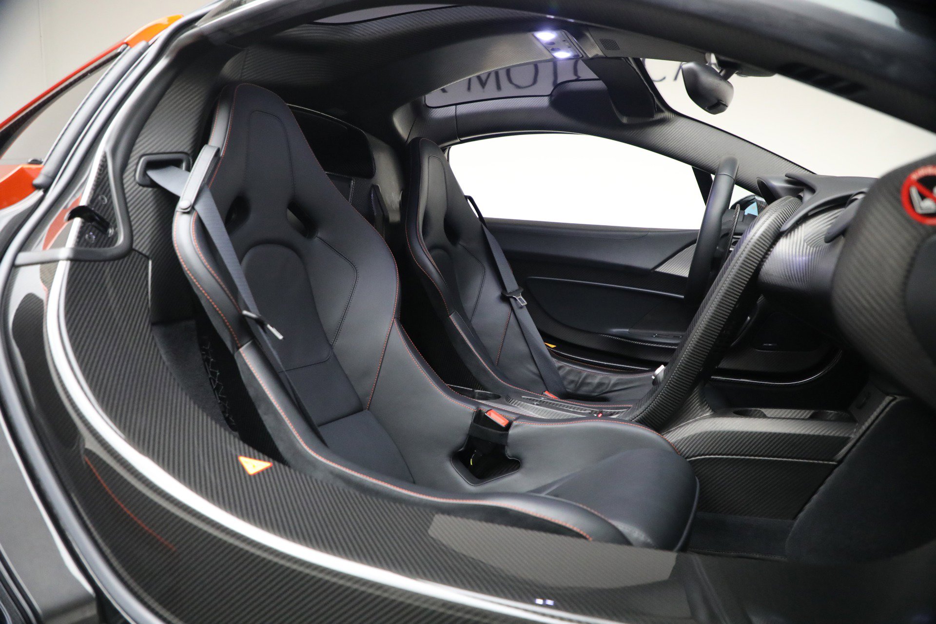 Used 2015 McLaren P1 photo 25