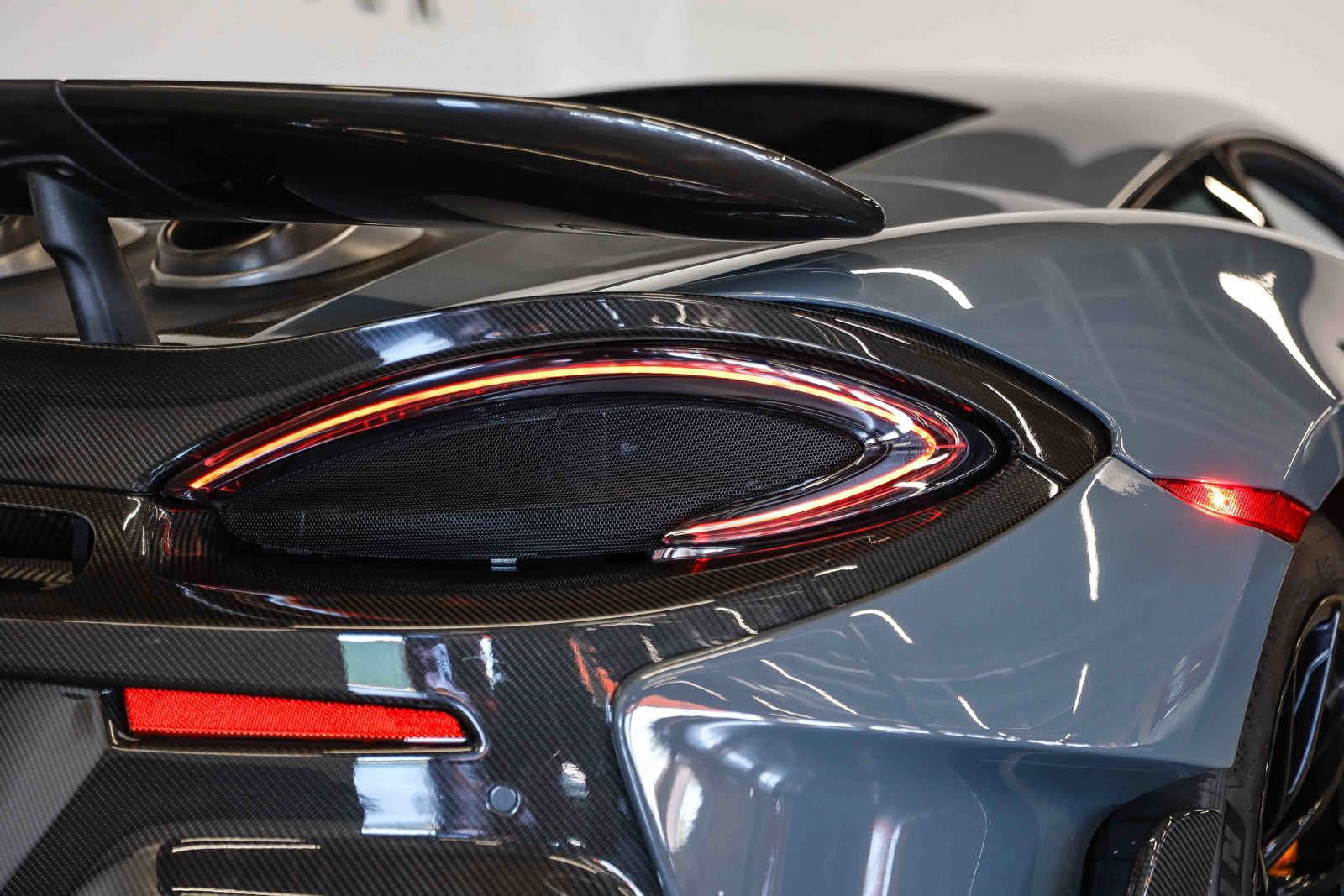 Used 2019 McLaren 600LT photo 26