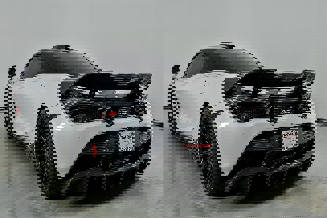 Used 2018 McLaren 720S Performance photo 12