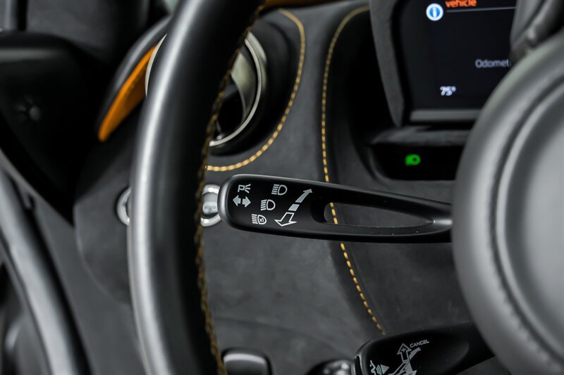Used 2022 McLaren 720S Performance photo 24
