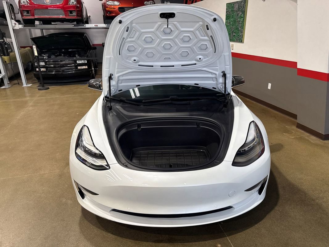 2020 Tesla Model 3 Performance