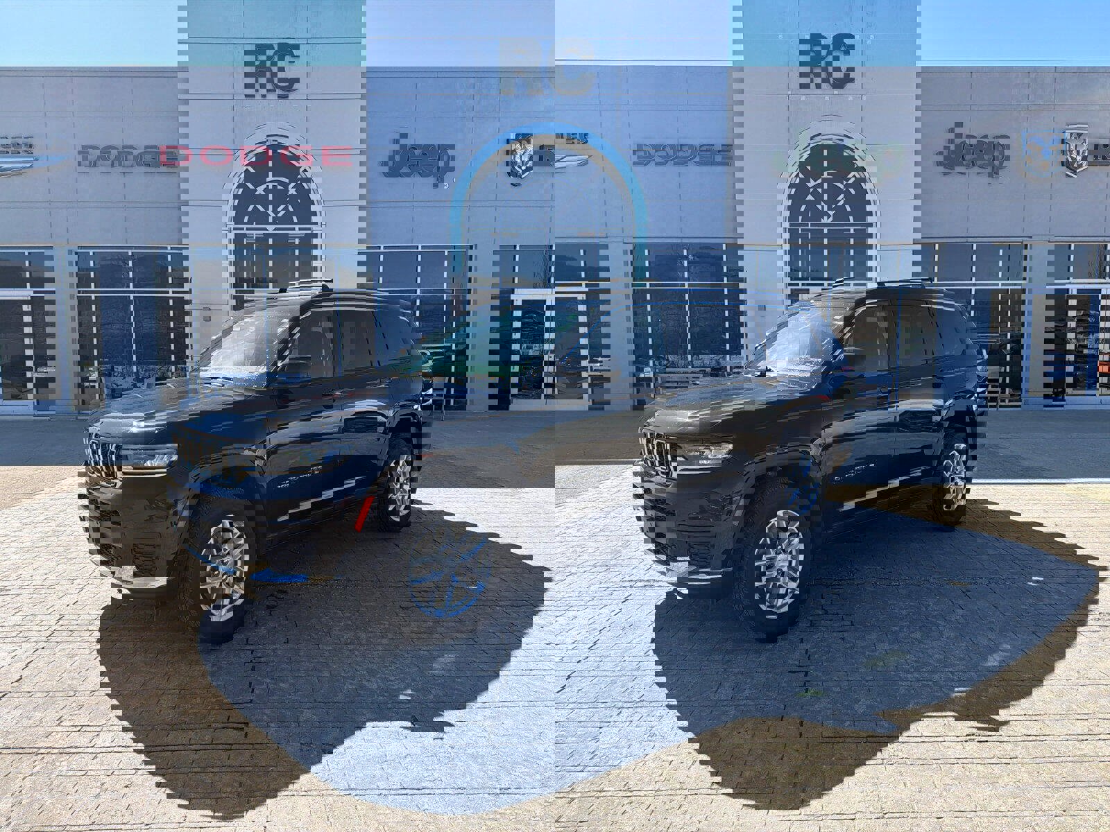 Used 2021 Jeep Grand Cherokee L Laredo w/ Luxury Tech Group I