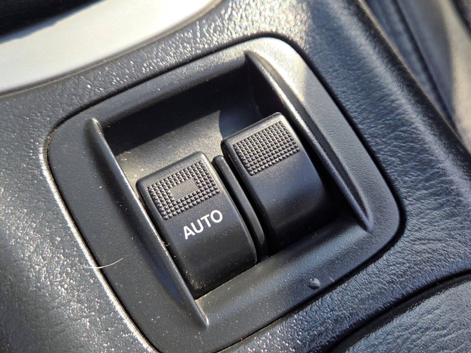 2003 MAZDA MX-5 Miata