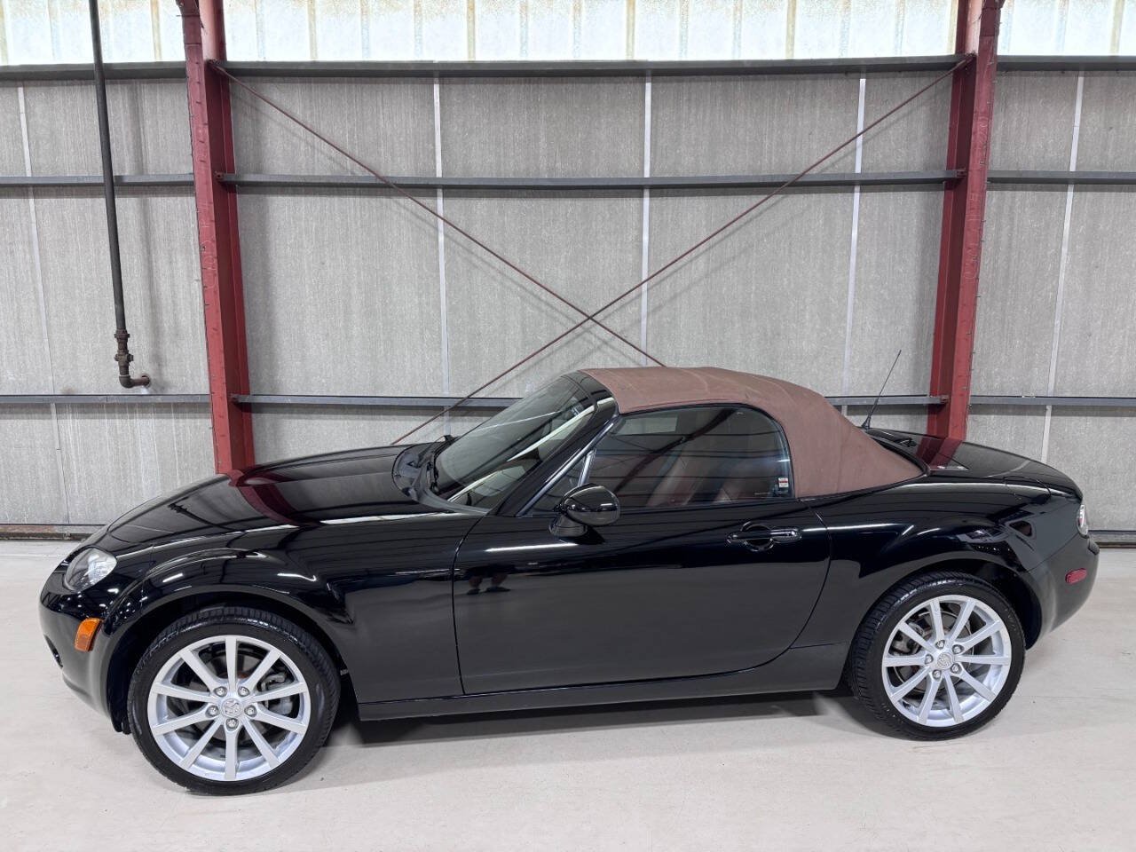 Used 2006 MAZDA MX-5 Miata Grand Touring