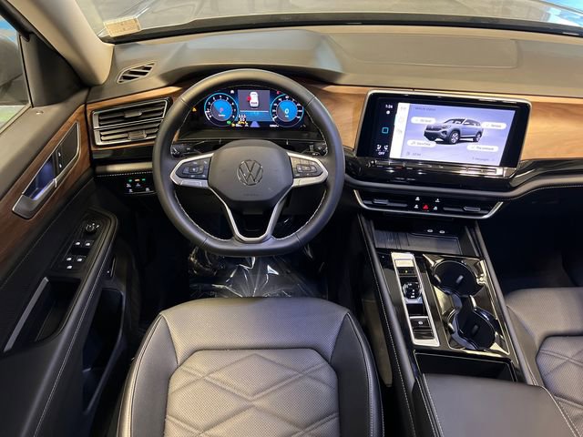 2025 Volkswagen Atlas SE