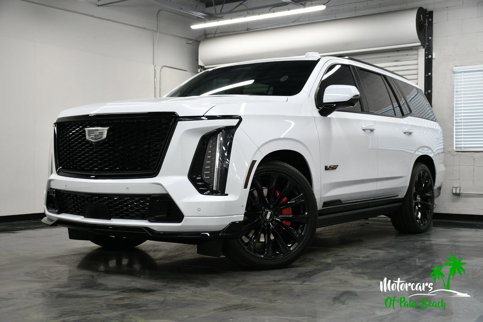 Used 2026 Cadillac Escalade V w/ LPO, ONYX Package