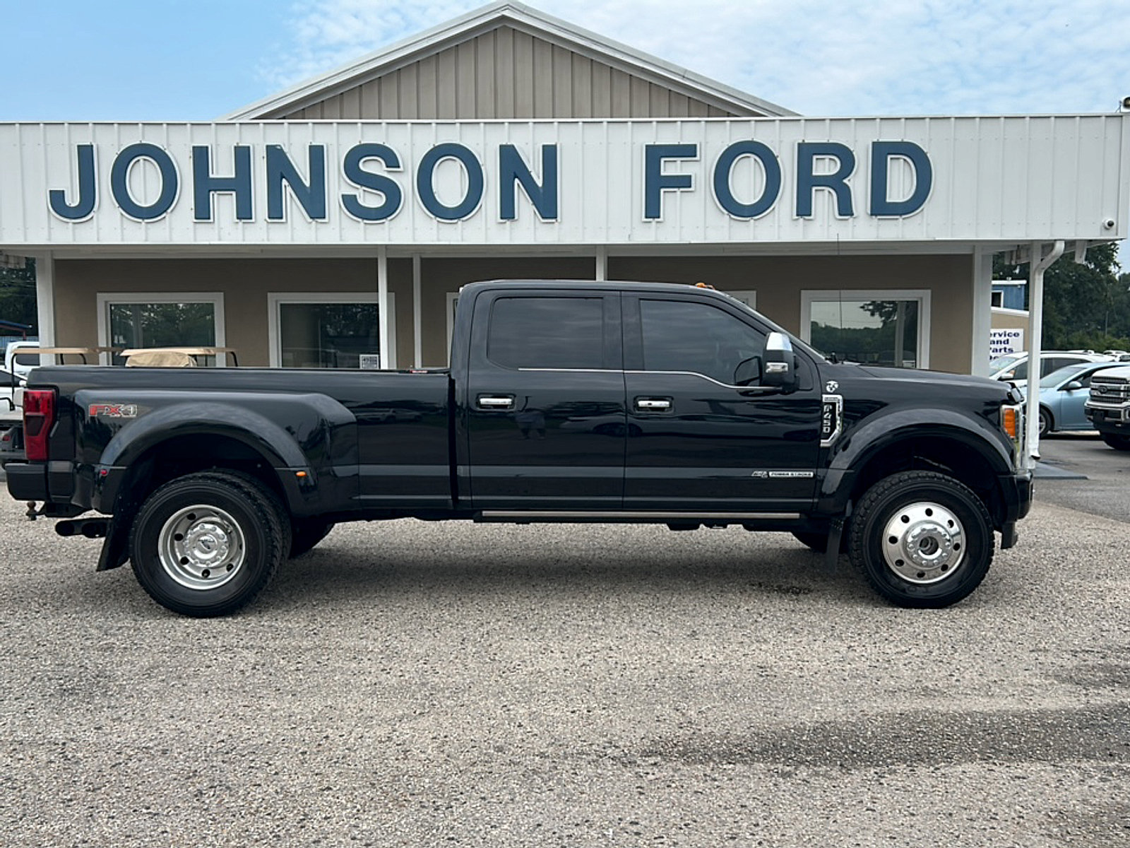 Used 2017 Ford F450 Platinum w/ Platinum Ultimate Package