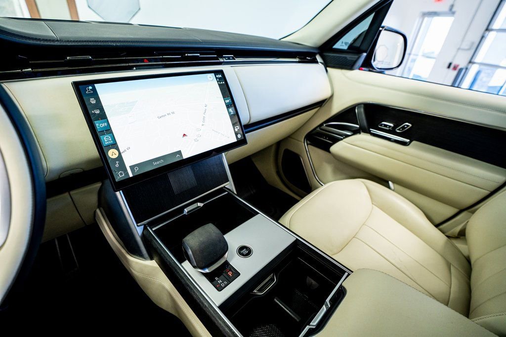 2024 Land Rover Range Rover Autobiography