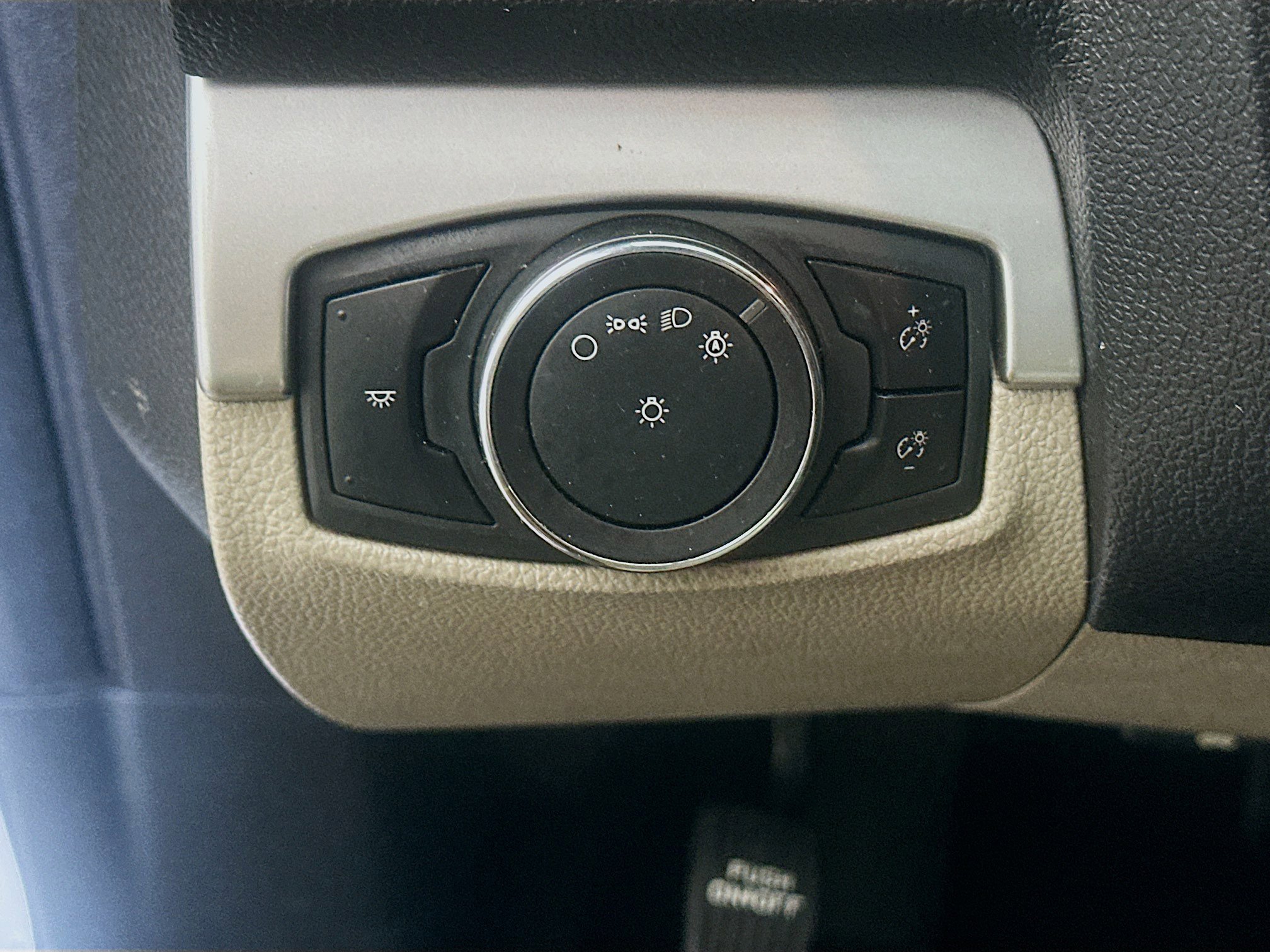 2018 Ford Explorer FWD