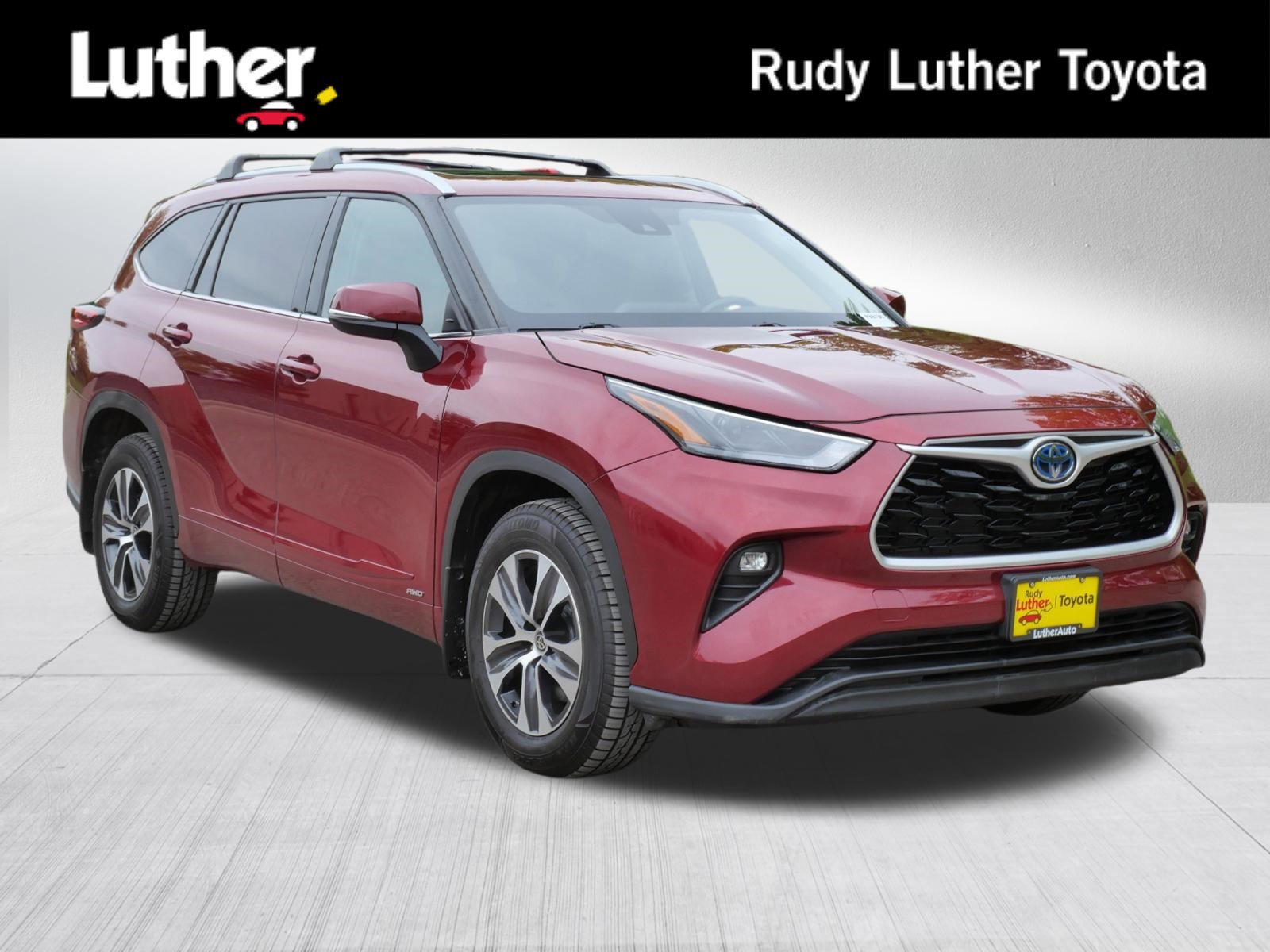 Used Toyota Highlander Hybrid for Sale Near Me in Minnetonka, MN