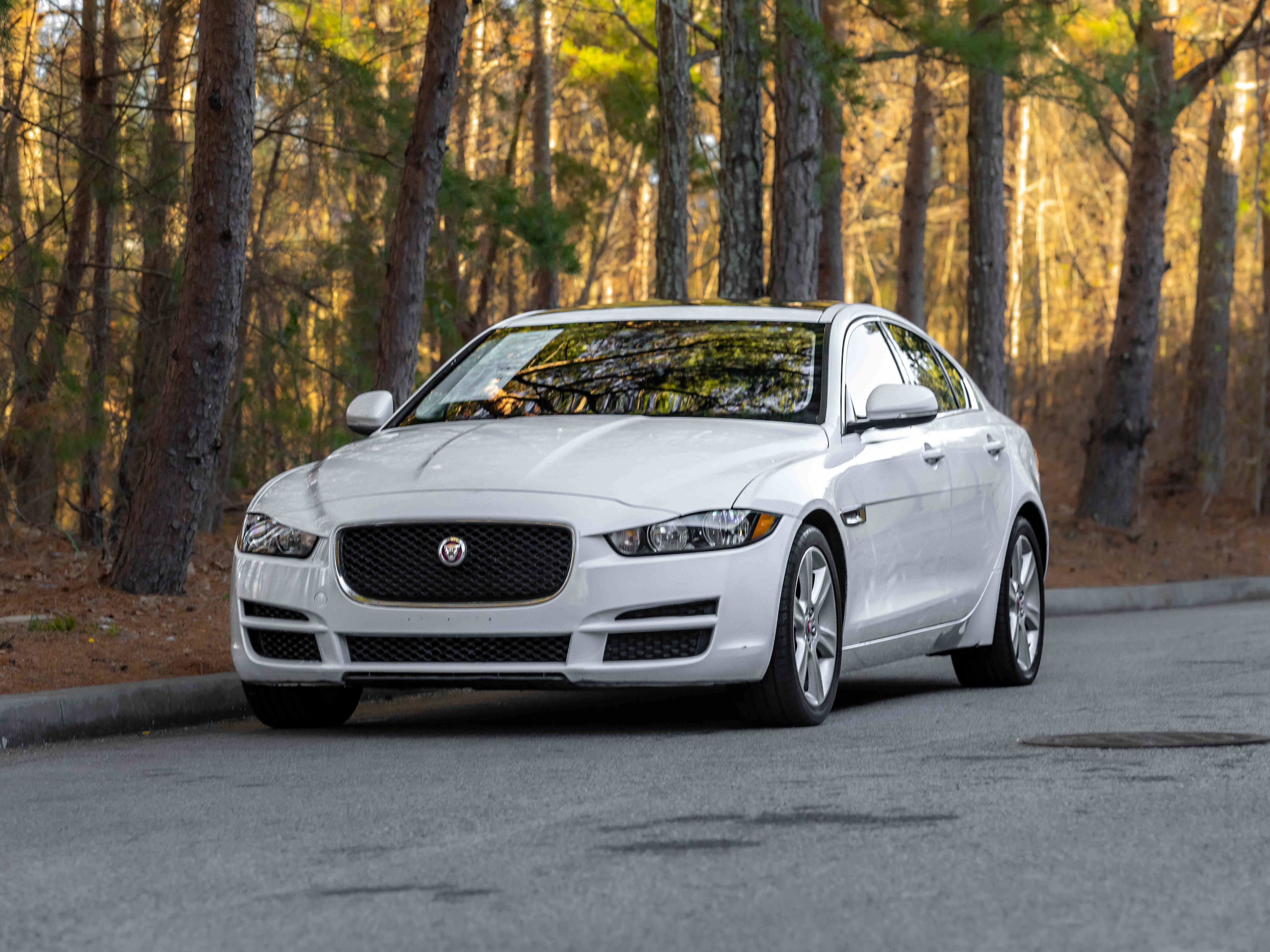 2019 Jaguar XE Premium