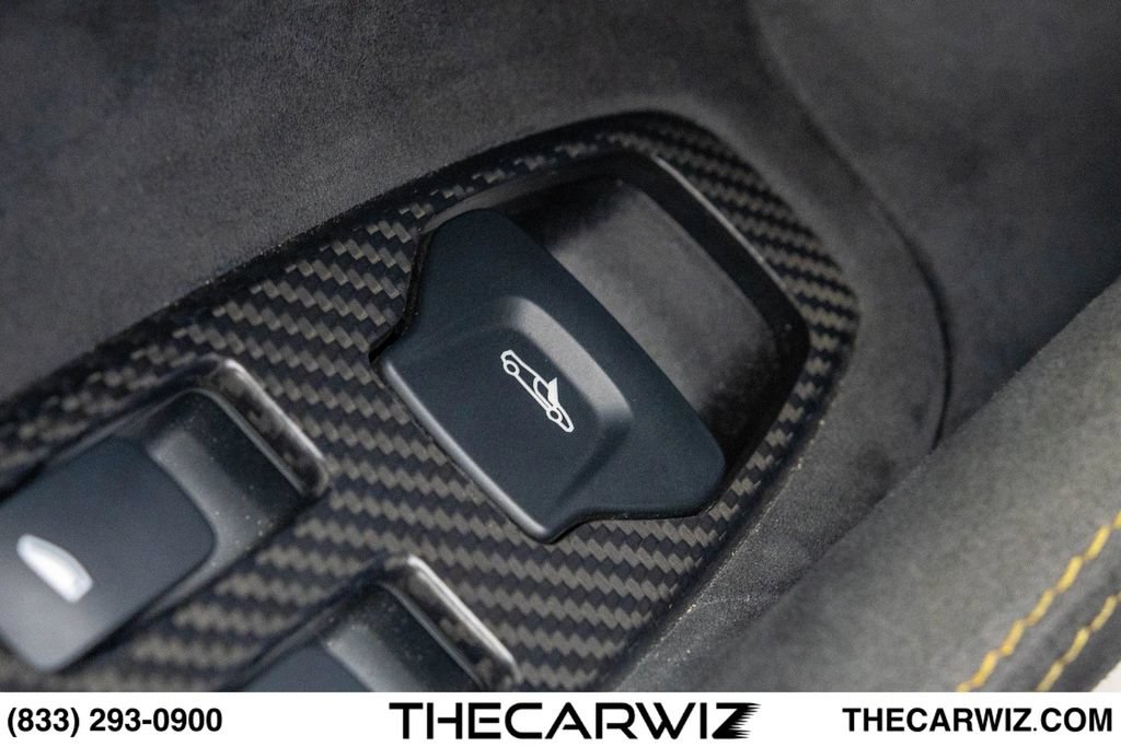 Used 2019 McLaren 600LT photo 60