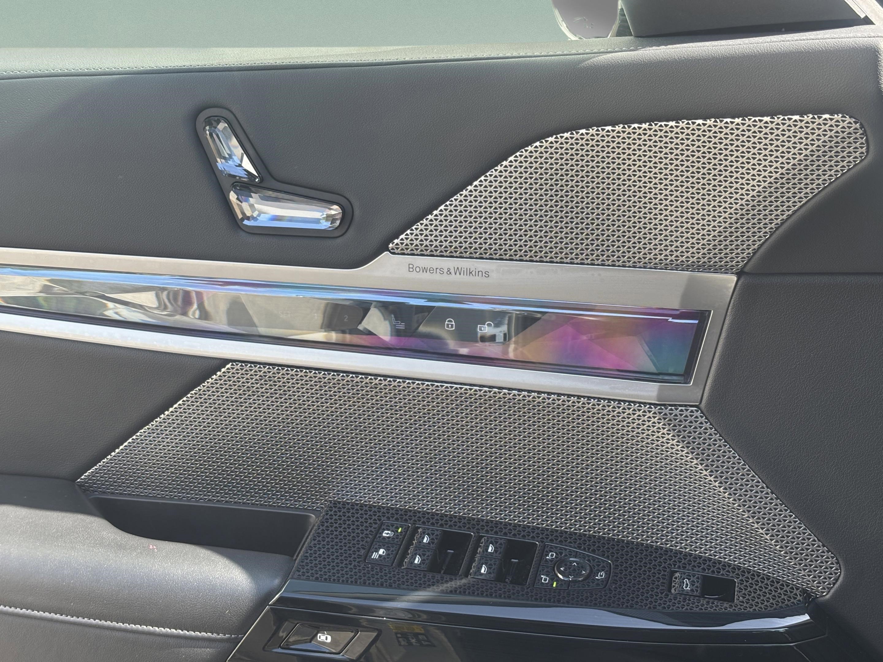 2023 BMW 760i xDrive