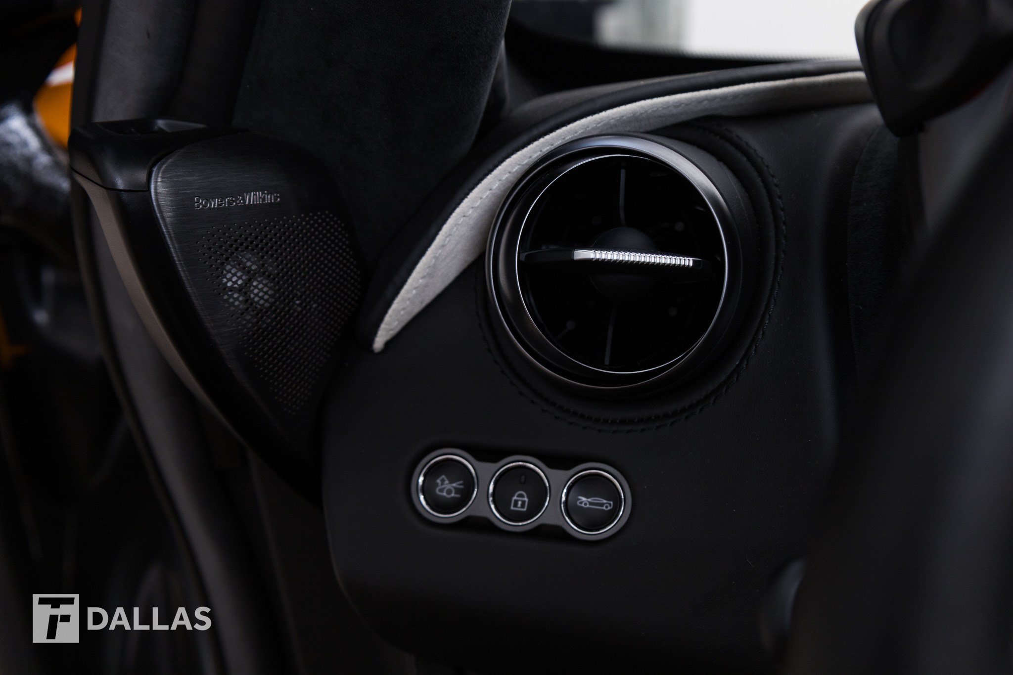 Used 2024 McLaren 750S Spider photo 24
