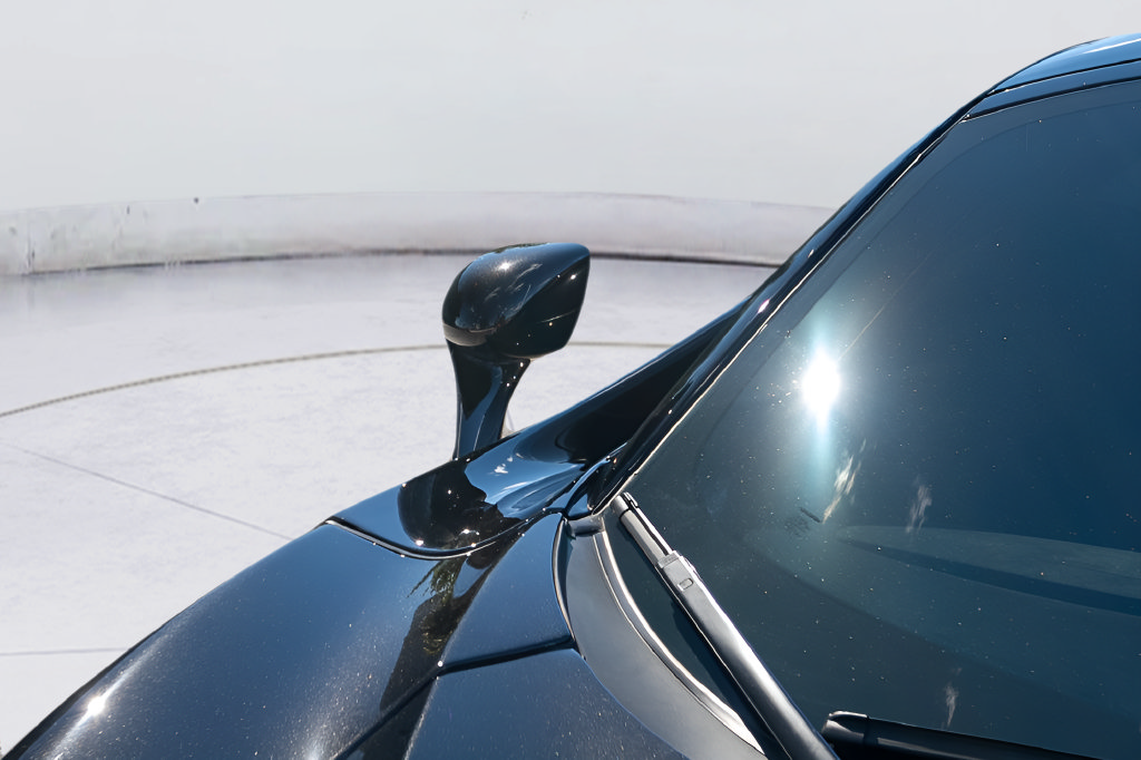 Used 2018 McLaren 720S photo 23