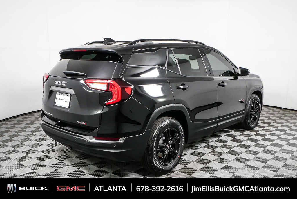 2023 GMC Terrain AT4