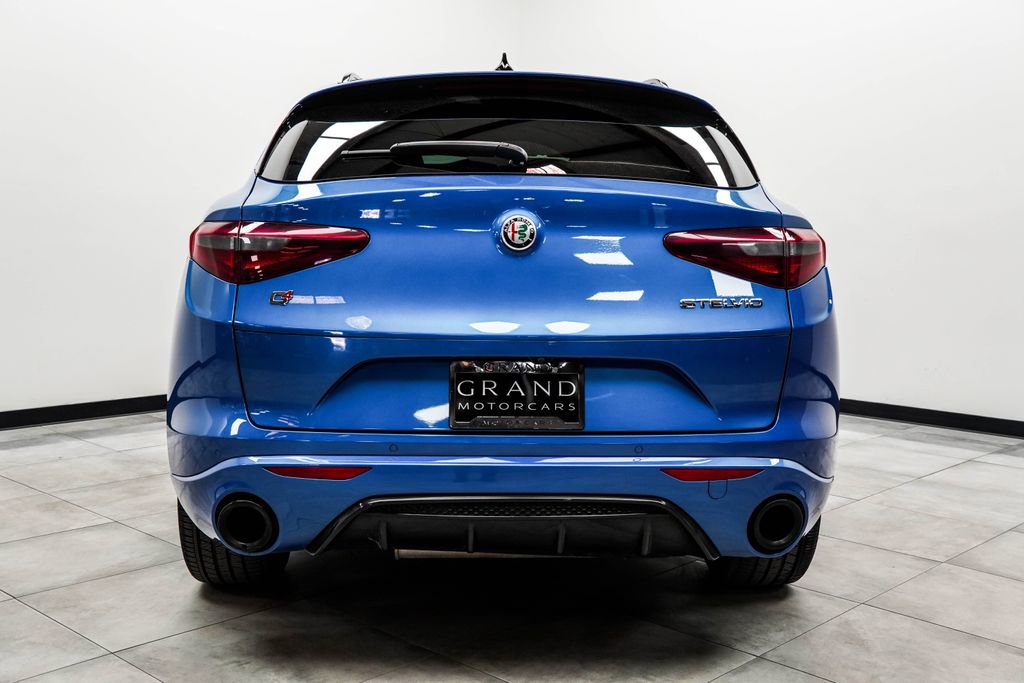 2023 Alfa Romeo Stelvio Veloce