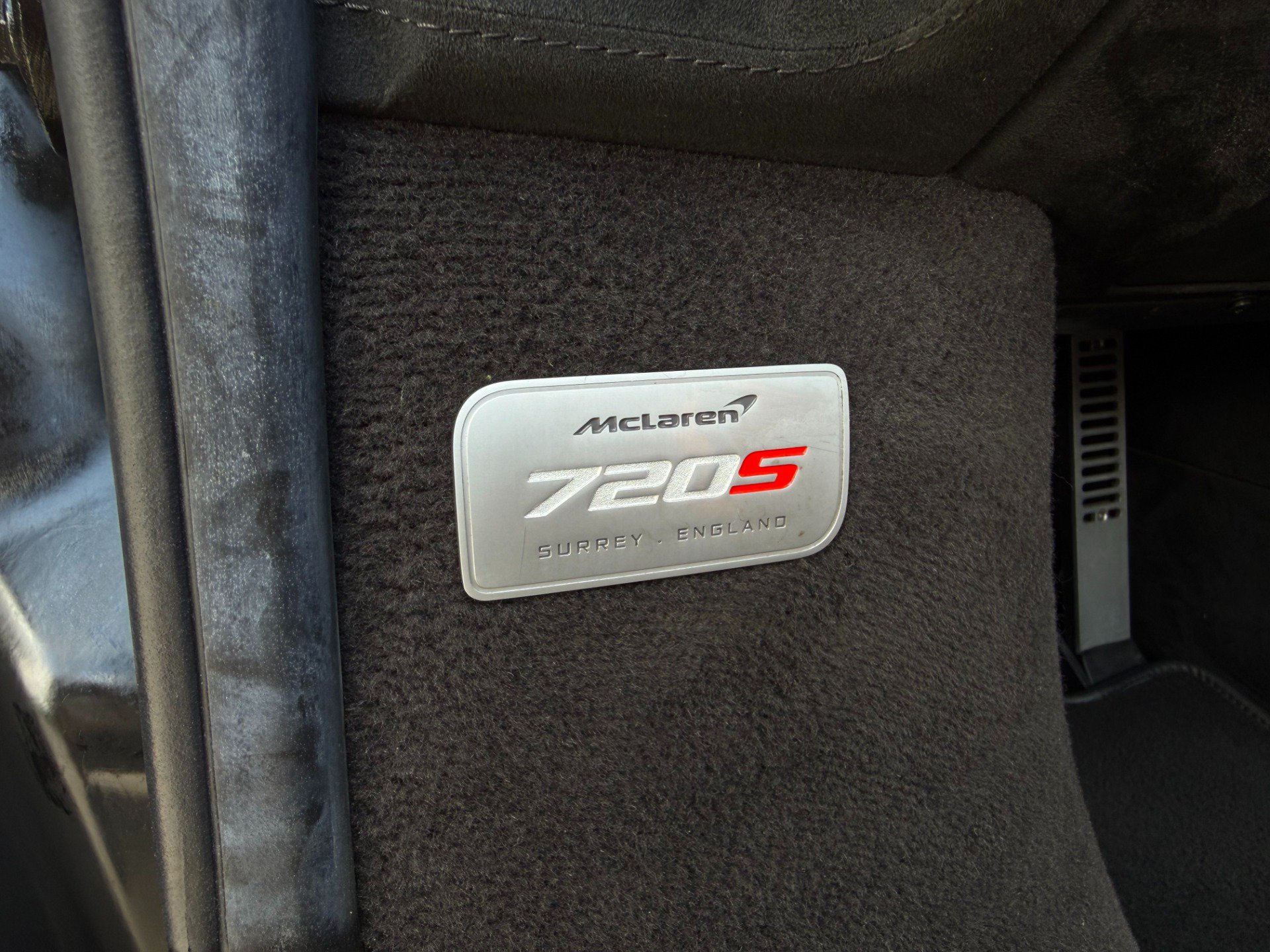 Used 2021 McLaren 720S Performance photo 34