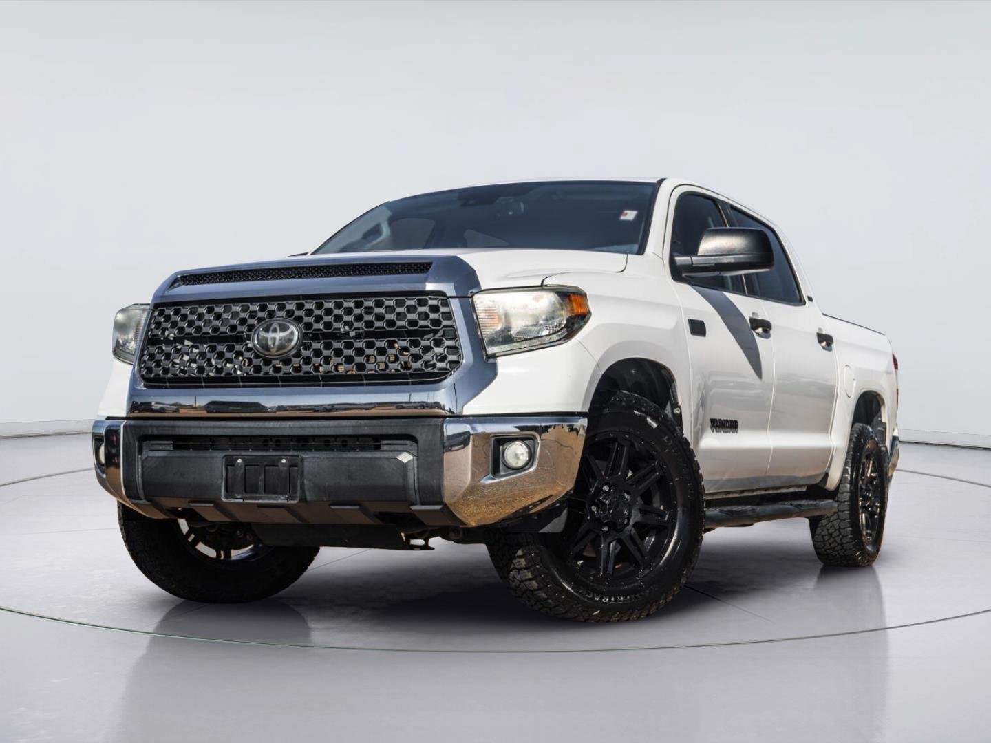 Used 2020 Toyota Tundra SR5 w/ SR5 Upgrade Package