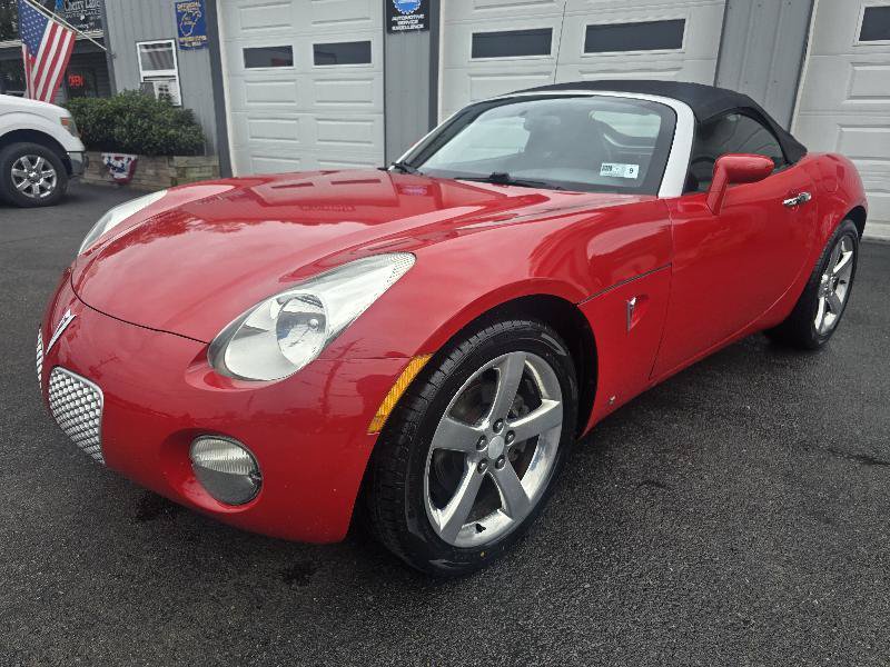 Used 2007 Pontiac Solstice Convertible w/ Premium Package