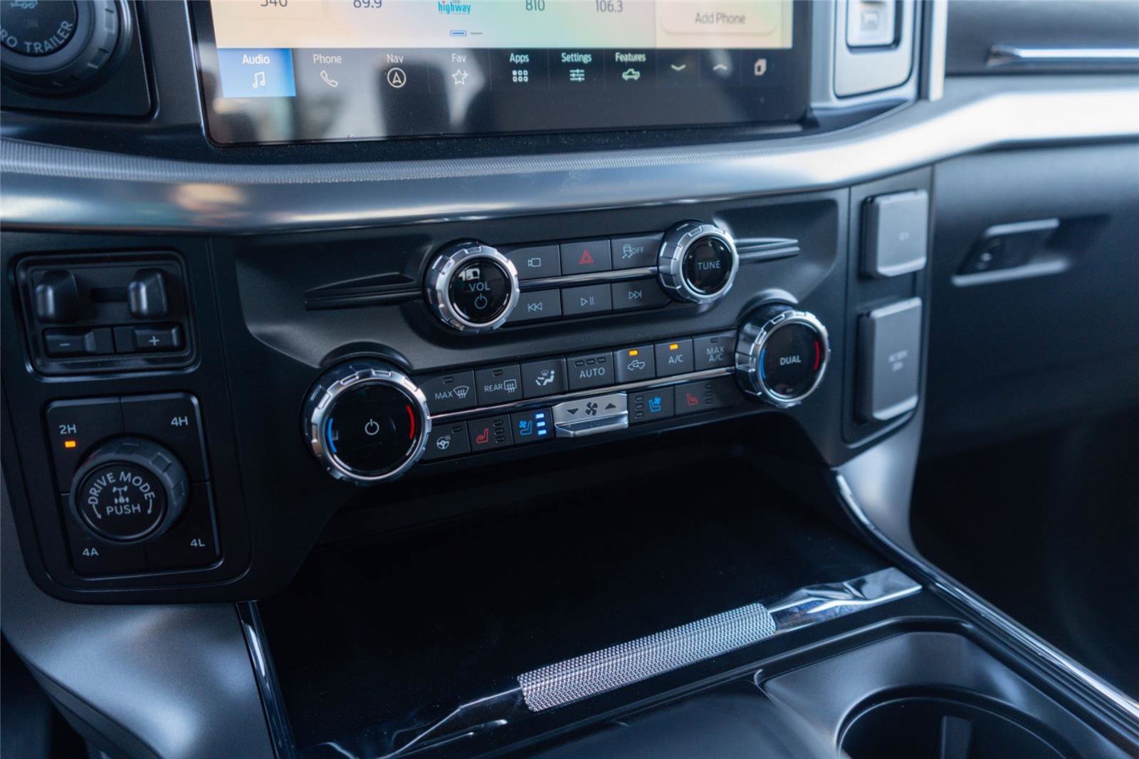 2025 Ford F150 Lariat